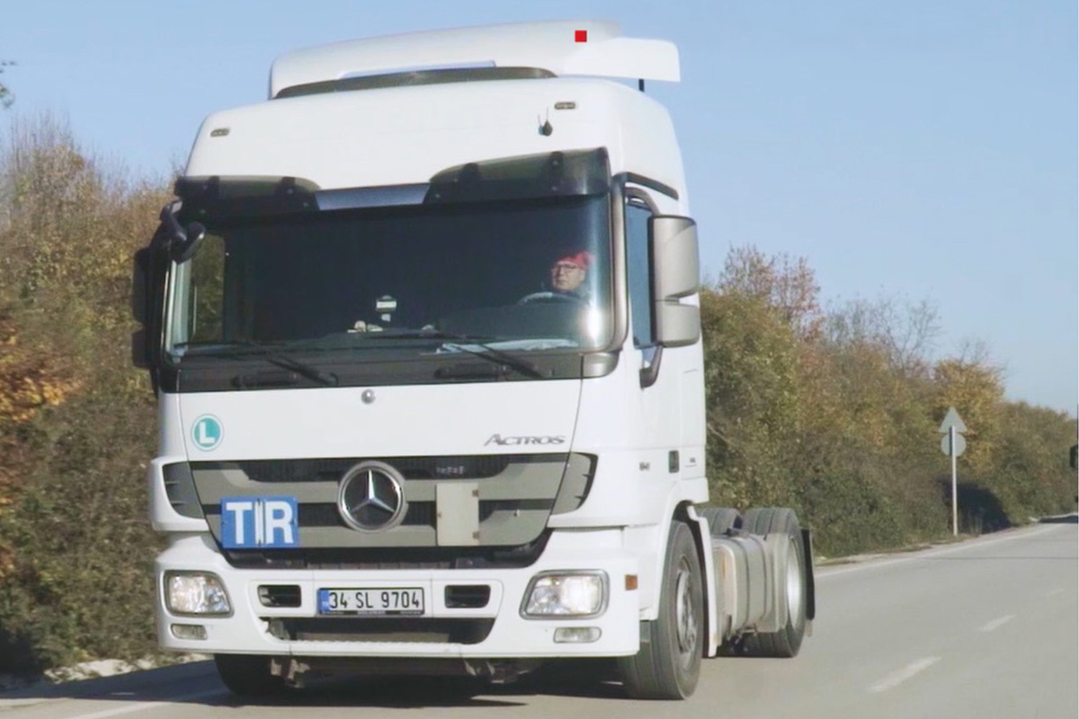 Drive-Away Transport